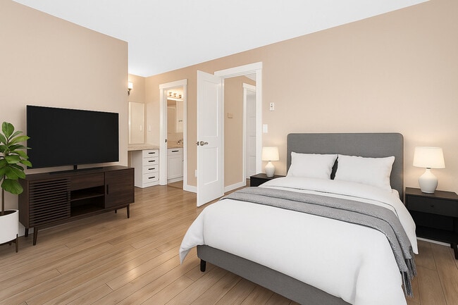 10024 NE 120th St in Kirkland, WA - Building Photo - Building Photo