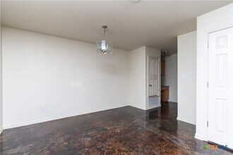 1611 Ute Trail in Harker Heights, TX - Foto de edificio - Building Photo