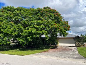 1617 SE 12th Terrace in Cape Coral, FL - Building Photo - Building Photo