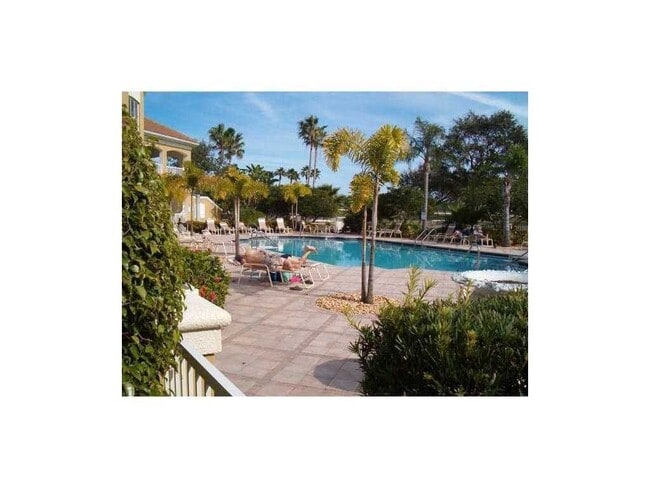 5090 Fairways Cir in Vero Beach, FL - Building Photo - Building Photo