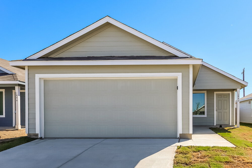 1842 Musk Rose in Converse, TX - Building Photo