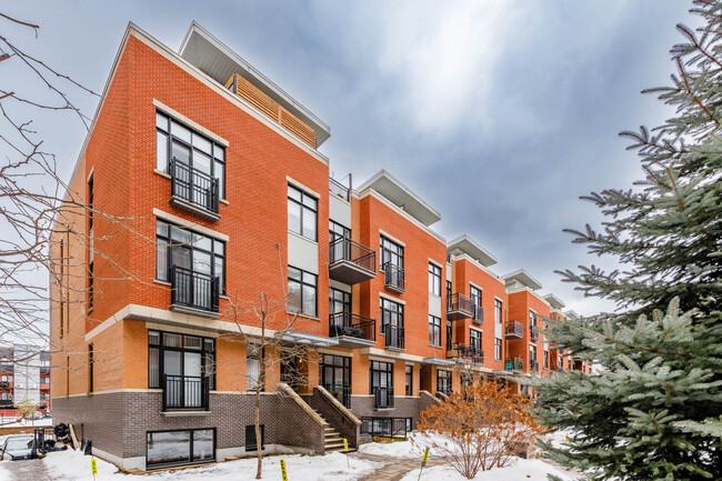 2232 Victoria St in Montréal, QC - Building Photo - Primary Photo