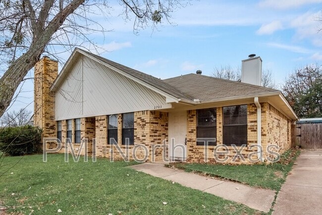 2703 London Ct in Euless, TX - Building Photo - Building Photo