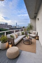 99 Gold St, Unit 2G in Brooklyn, NY - Building Photo - Building Photo