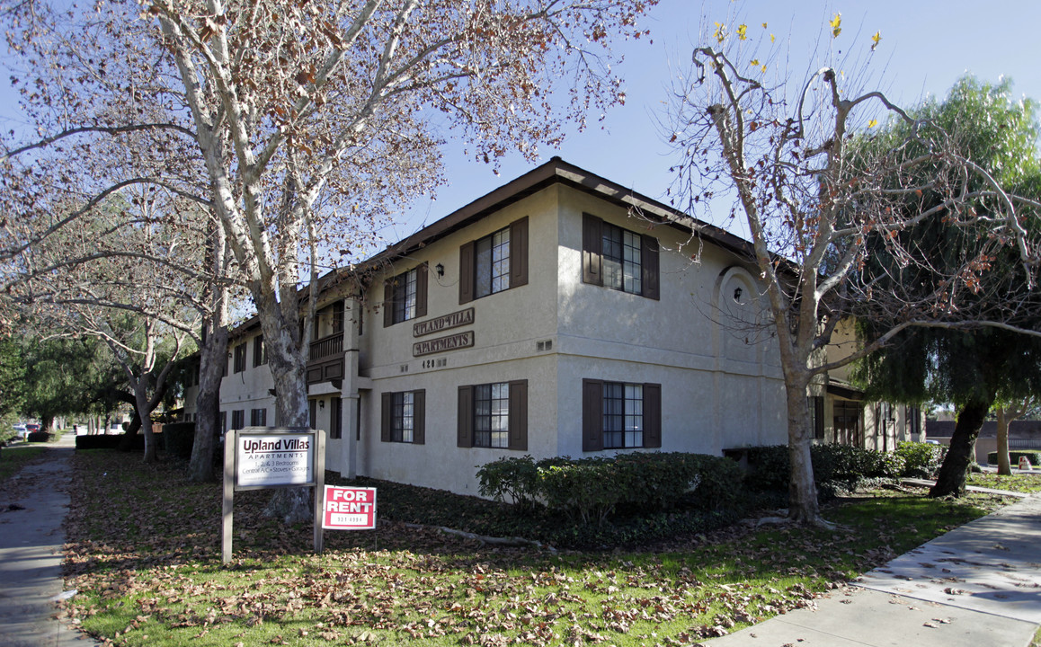 Upland Villas Apartments in Upland, CA - Building Photo