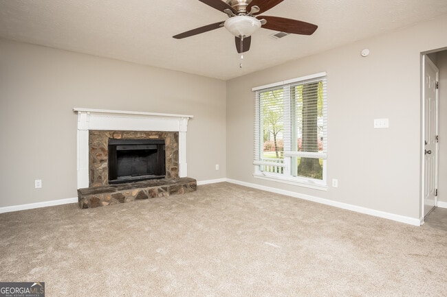 140 Paces Way in Fayetteville, GA - Building Photo - Building Photo