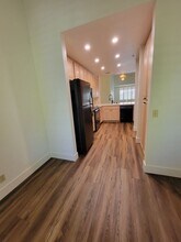 4701 Date Ave in La Mesa, CA - Foto de edificio - Building Photo