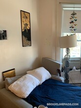 1077 Beacon St in Brookline, MA - Building Photo - Building Photo