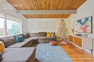 1118 Oak St in Lake Oswego, OR - Building Photo - Building Photo