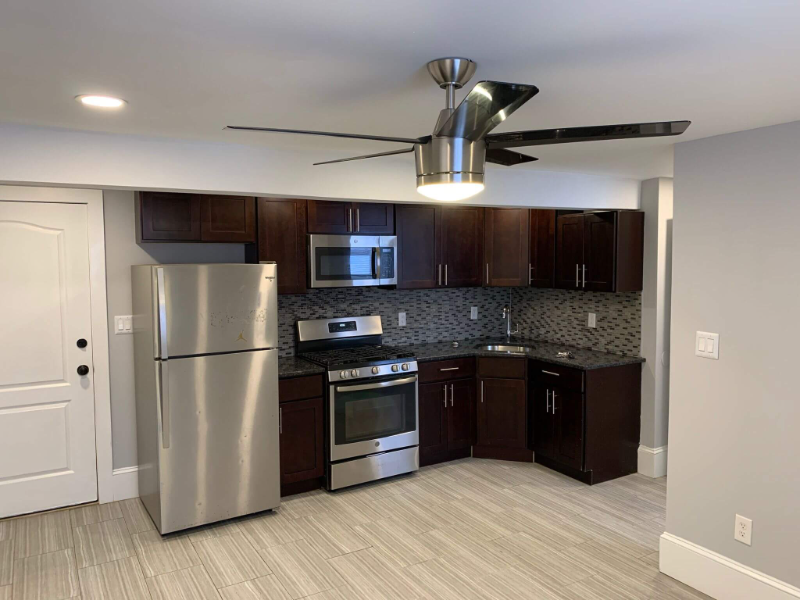 530 King St in Philadelphia, PA - Building Photo