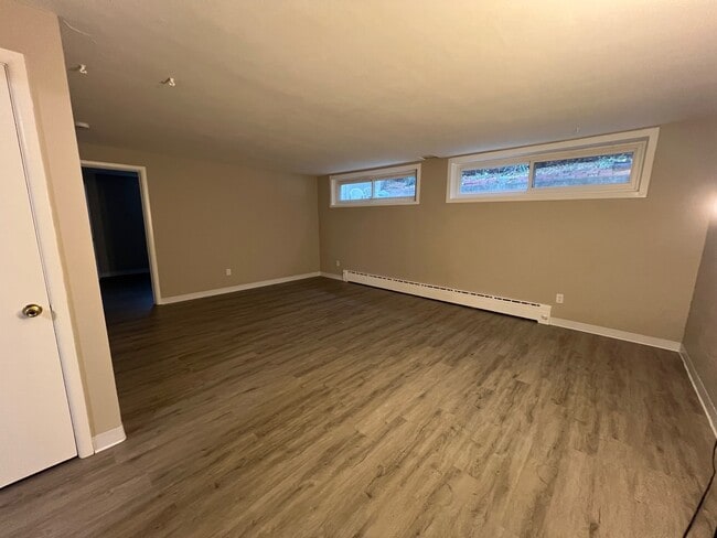 2410 Auburn St in Rockford, IL - Building Photo - Building Photo