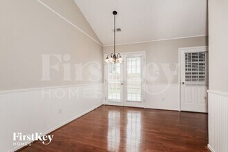 3810 Broomstraw Ct in Matthews, NC - Building Photo - Building Photo