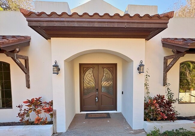 1152 Lagoon Rd in Tarpon Springs, FL - Building Photo - Building Photo