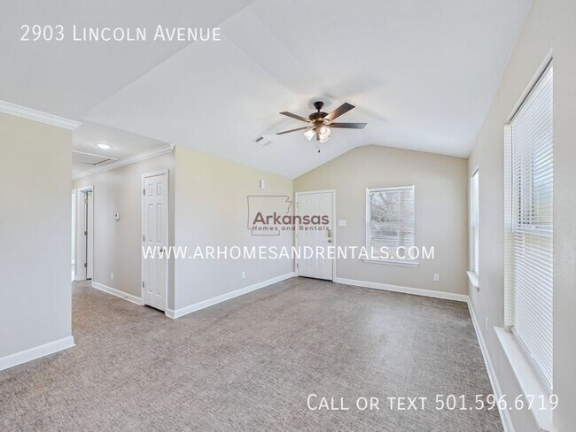 2903 Lincoln Ave in North Little Rock, AR - Building Photo - Building Photo