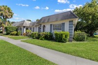 4220 Sheldon Pl in New Port Richey, FL - Foto de edificio - Building Photo