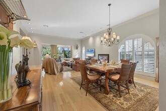 7261 Villa D Este Dr in Sarasota, FL - Building Photo - Building Photo
