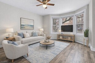 336 Madison Ave in Newark, NJ - Building Photo