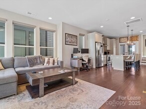 1621 Cannon View Ln in Charlotte, NC - Building Photo - Building Photo