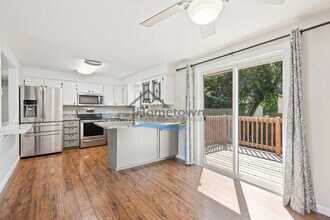 1310 E Locust Ave in Coeur d'Alene, ID - Building Photo - Building Photo