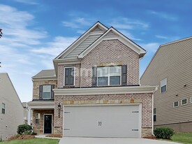 1499 Charcoal Ives Rd in Lawrenceville, GA - Building Photo