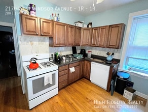 2170 W Windsor Ave in Chicago, IL - Building Photo - Building Photo
