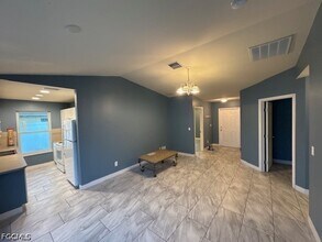 4624 Douglas Ln in Lehigh Acres, FL - Building Photo - Building Photo