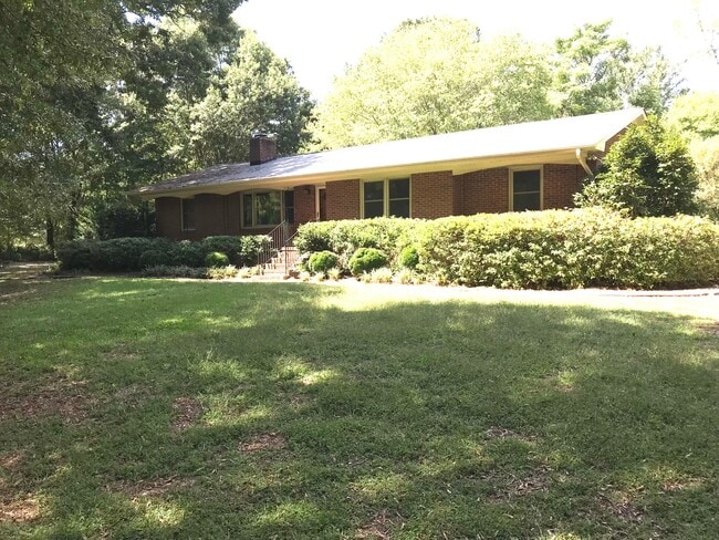 property at 6156 Mt Gallant Rd