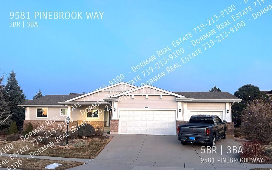 9581 Pinebrook Way in Colorado Springs, CO - Building Photo