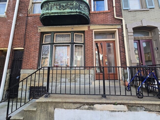 1114 Linden St in Allentown, PA - Building Photo - Building Photo