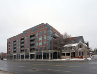 7608 Yonge St in Vaughan, ON - Building Photo - Primary Photo