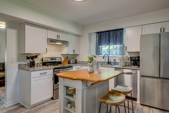 179 Anderson Ln in Hendersonville, TN - Foto de edificio - Building Photo