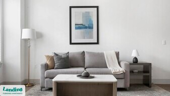 2511 Montopolis Dr in Austin, TX - Building Photo