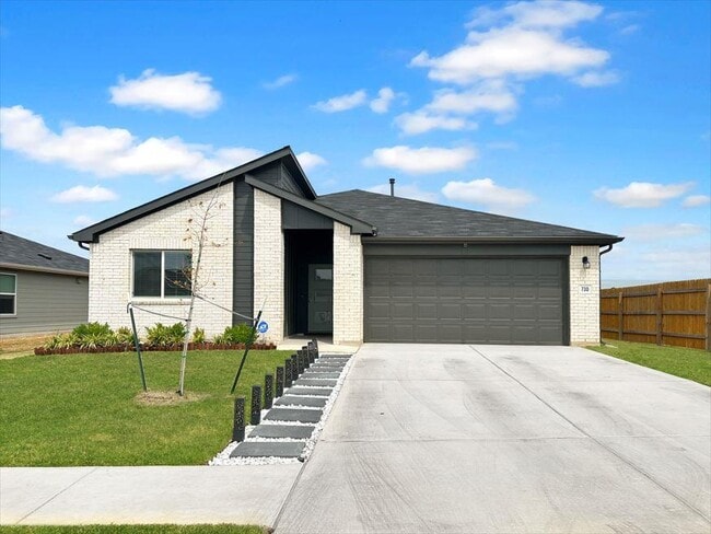 property at 730 Gladiola Lp