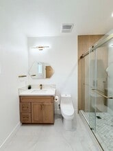 604 S Vicki Ln in Anaheim, CA - Building Photo - Building Photo