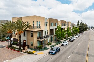 Upland Central Townhomes in Upland, CA - Building Photo