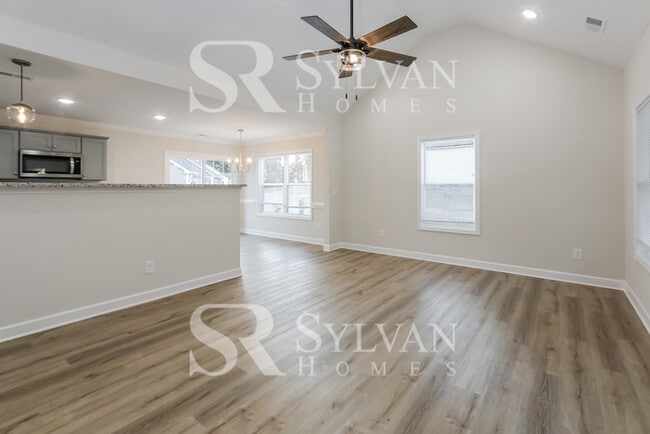 309 W Madison St in York, SC - Building Photo - Building Photo