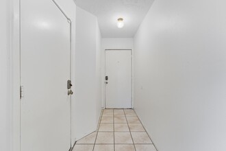 19819 Lions Gate Ct in Humble, TX - Building Photo - Building Photo