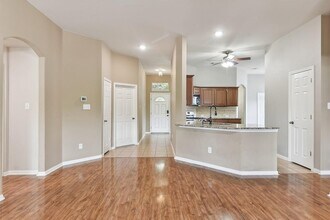 217 Newport Landing Pl in Round Rock, TX - Building Photo - Building Photo