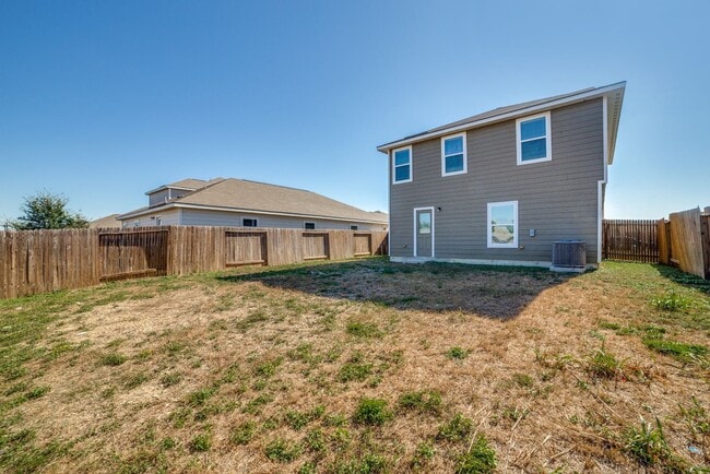 11757 Davalos Ln in San Antonio, TX - Building Photo - Building Photo