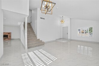 5815 Christchurch Ave in Las Vegas, NV - Building Photo - Building Photo
