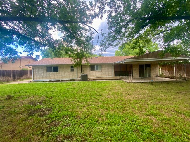 property at 815 S Roy Reynolds Dr