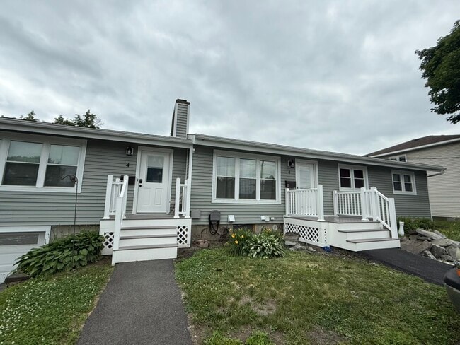 4B Marlyn Dr, Unit 4B