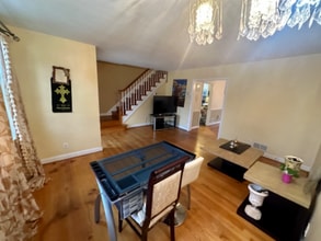 309 Stratford Rd in Catonsville, MD - Foto de edificio - Building Photo