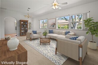 920 Onager Ct in Englewood, FL - Building Photo - Building Photo