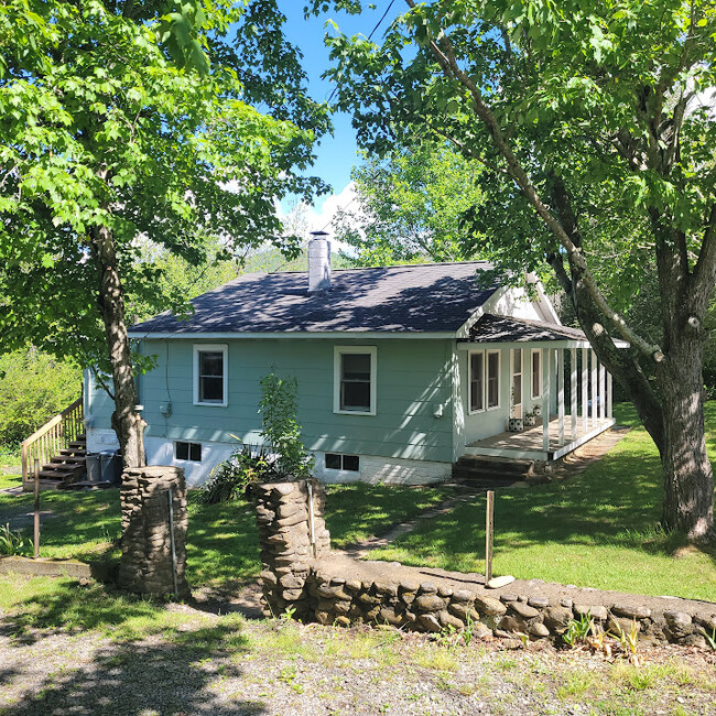 property at 36 Pearl St
