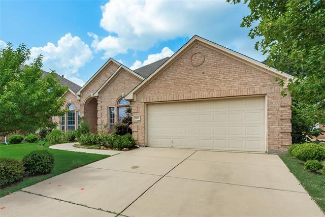 3015 Cross Timbers Dr in Irving, TX - Building Photo - Building Photo