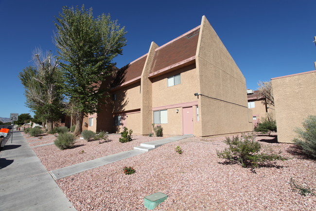 Crosswinds in Las Vegas, NV - Foto de edificio - Building Photo