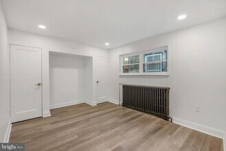 1717 S 5th St in Philadelphia, PA - Building Photo - Building Photo