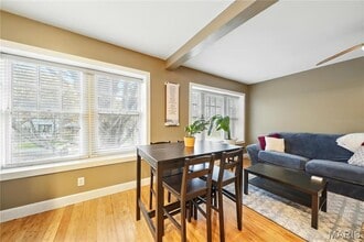 4228 McPherson Ave, Unit 212 in St. Louis, MO - Building Photo - Building Photo