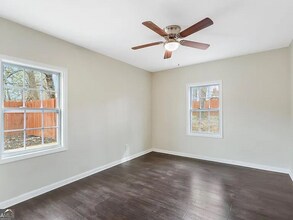 2589 Fieldstone View Ln SE in Conyers, GA - Building Photo - Building Photo